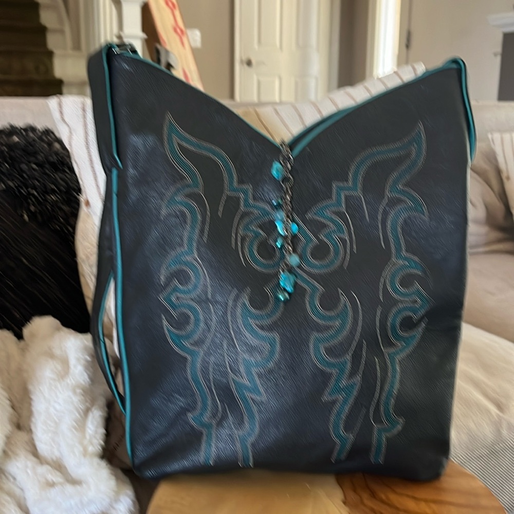 Western Style Shoulder or Crossbody Purse